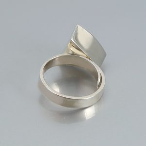 ring_MagicBox_03a